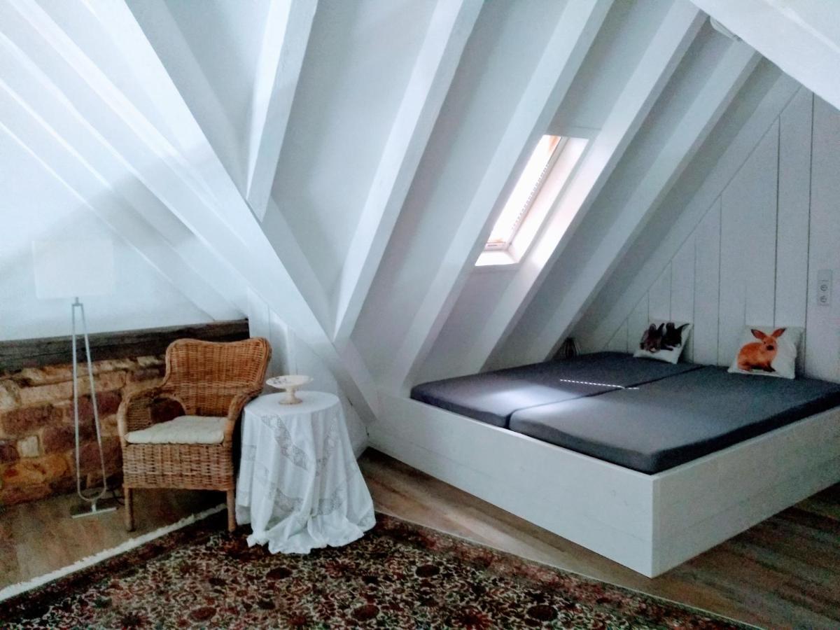 Ferienwohnung Oase der Geborgenheit Venningen Exterior foto